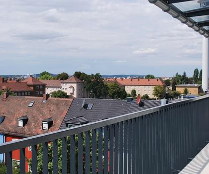 Stilvoll wohnen: Hochwertige 4-Zimmer-Penthousewohnung