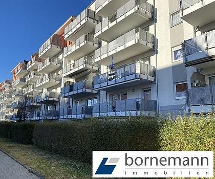 N-Rehhof! Freie 3-Zimmer-Wohnung mit schöner Ausstattung, EBK + großem Südbalkon!
