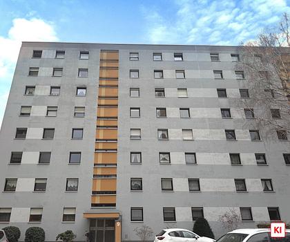 Großzügige 4-Zimmer-Wohnung mit großer West-Loggia