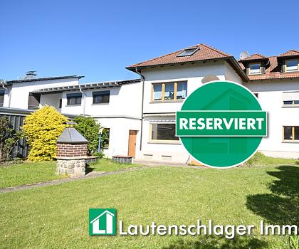 Oben Wohnen - unten Sanieren!
Geräumiges Zweifamilienhaus in Berg, zwischen Altdorf und Neumarkt