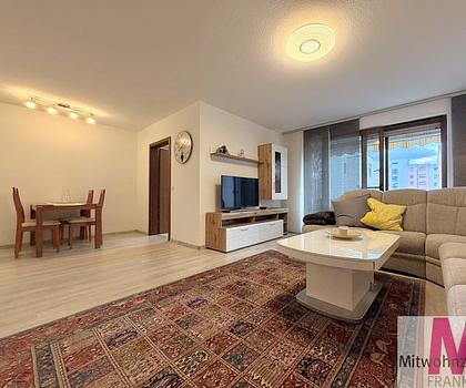 MÖBLIERT! Modern möblierte 3 Zimmer Wohnung mit hellem Wohnzimmer und großzügigem Balkon