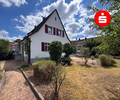 Charmante Doppelhaushälfte in Behringersdorf