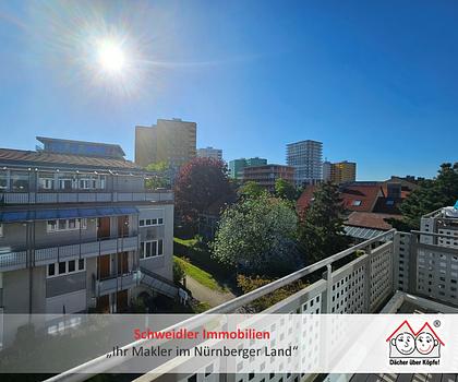 Zentral, aber ruhig! Traumhaft sonnige Top 2-Zimmer-Wohnung mit Balkon in Erlangen