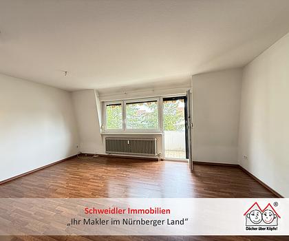 Charmante 2-Zimmer-Balkonwohnung mit Einbauküche und Garage in Lauf a. d. Pegnitz