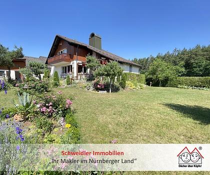 XXL-Traumgarten in Lauf-Rudolfshof! Einfamilienhaus mit Garage und energetischen Modernisierungen