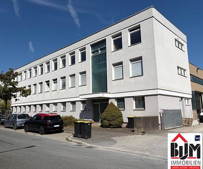 *Verkehrsgünstig - Büro - ruhig - teilmöbliert - provisionsfrei*