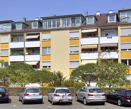 Gemütliche 3-Zimmer-Wohnung mit Balkon und Kfz-Stellplatz in St. Leonhard