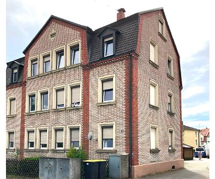 MFH mit guter Rendite und großem Grundstück in ruhiger Lage