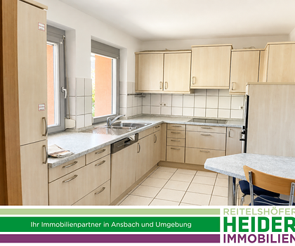 4 Zi. Wohnung mit EBK und Balkon, in guter Innenstadtlage