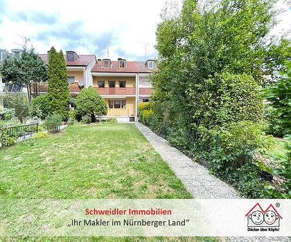 Ein Haus für die Familie! Ren.bed. Reihenmittelhaus mit Garage & großem Garten in Behringersdorf