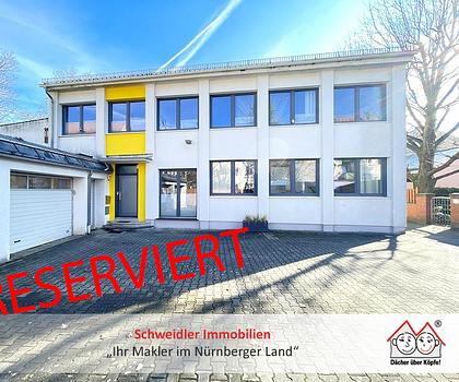 Platz für Visionen: Modernes Bürogebäude mit Werkstatt & Garagen in Mögeldorf