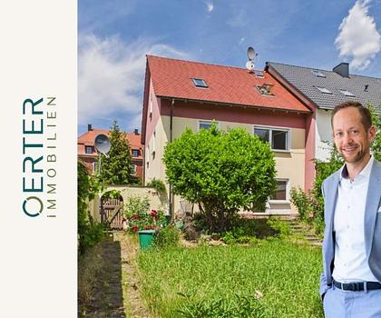 Zweifamilienhaus mit schönem Grundstück in Oberasbach