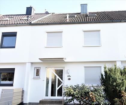 Reihenmittelhaus mit Potenzial in
begehrter Lage in Fürth - Poppenreuth!