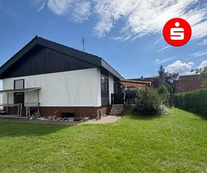 Bungalow in Altdorf/Hagenhausen in ruhiger Lage mit Garten und Garage