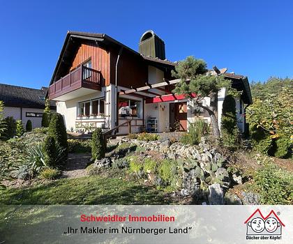 XXL-Traumgarten in Lauf-Rudolfshof! Einfamilienhaus mit Garage und energetischen Modernisierungen