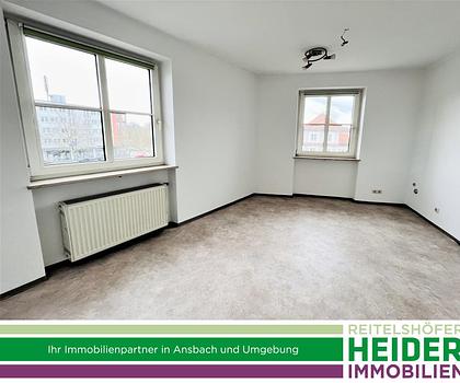 Büro-oder Praxisräume in verkehrsgünstiger Lage