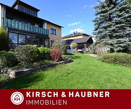 2-Familienhaus mit hervorragender Aufteilung + Doppelgarage + Carport,
Postbauer-Heng