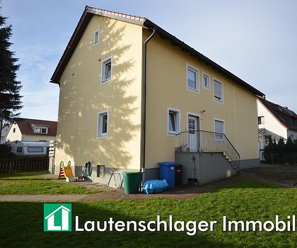 Für die Familie bestens geeignet! Große Erdgeschosswohnung mit Garage in Neumarkt-Woffenbach