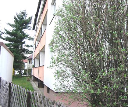 Sonnige 2-Zimmer-Wohnung. mit B a l k o n in Fürth-Poppenreuth Nähe IKEA - NEU RENOVIERT -