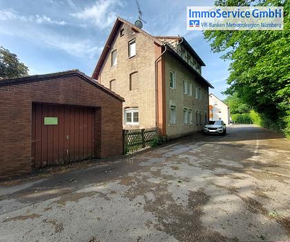 Röthenbach a.d. Pegnitz: Mehrfamilienhaus mit 4 Wohnungen, großem Garten und 6 % Bruttorendite!