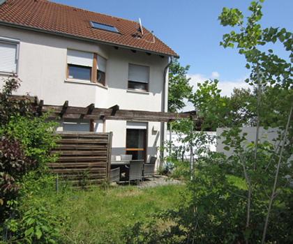 Reiheneckhaus mit Garage in Fürth-Dambach - VERMIETET
