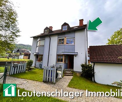 Anlageobjekt mit solventem Mieter! NATO-Doppelhaushälfte mit Garage in Velburg