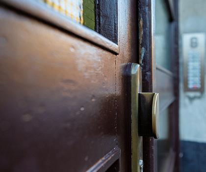HEGERICH: Modernisiertes Mehrfamilienhaus mit Entwicklungspotential!