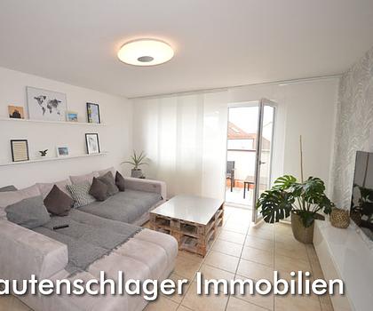 Schicke 2-Zimmer-Dachgeschoss-Wohnung im grünen Stadtteil von Neumarkt