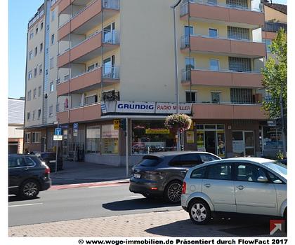 renovierte Wohnung mit 2 großen Balkonen