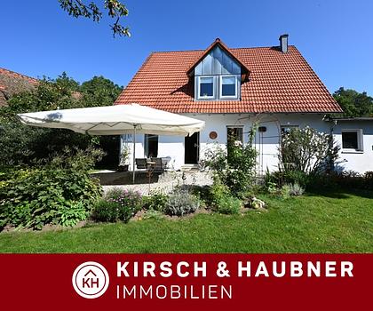 Familienfreundliches Anwesen,
Ökologisch. Nachhaltig. Zeitlos.
Altdorf