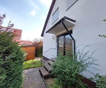 Perfekt für die Familie - Top Einfamilienhaus mit schönem Garten, Garage und großem Keller