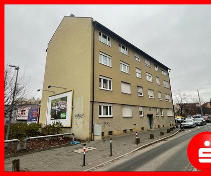 Großes Mehrfamilienhaus mit optimalen Anbindungen in Nürnberg Schweinau!