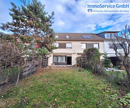 Geräumiges Reihenmittelhaus in bester Lage in Nürnberg-Thon