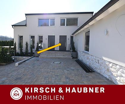 NEUBAU-Doppelhaushälfte mit Panoramablick zur Burg! 
Groß, mediterran & hochwertig, 
  Burgthann