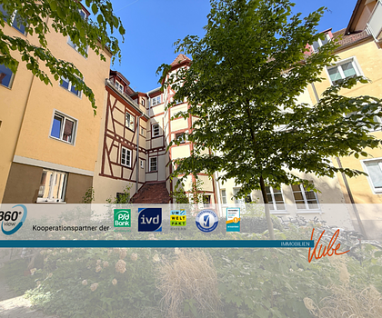 IMMO KUBE! Historische Maisonettewohnung mit Fachwerk-Charme und atemberaubendem Blick auf die Burg