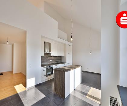 Moderne, citynahe 4,5-Zimmer-Maisonette-Wohnung mit Tiefgaragenstellplatz