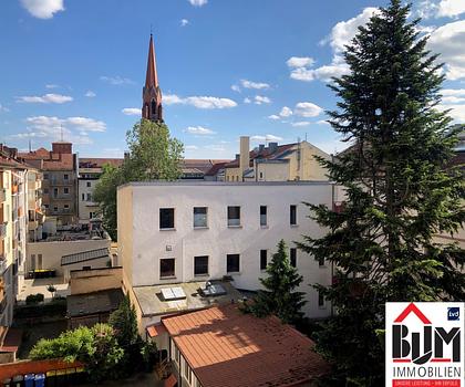 *Hell - 3 Zimmer - Südbalkon - Aufzug - renoviert - TG möglich*
