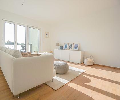 Luxus trifft Freiraum: 2-Zimmer-Neubau mit Balkon – Ihr privates Paradies!