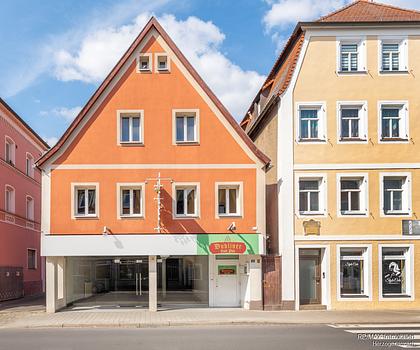 Leerstehende Einzelhandelsfläche in zentraler Lage