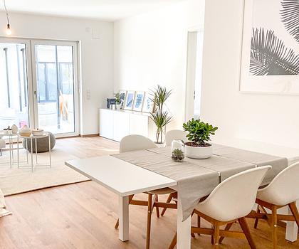 NEU! Lichtdurchflutet & luxuriös: 3-Zimmer-Wohnung mit eigenem Garten! Weitblick inklusive!