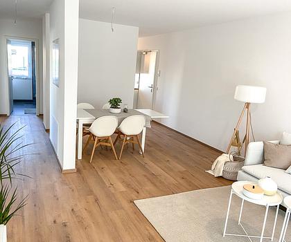 NEU! WOHNTRAUM: 4-Zi.-Erdgeschoss-Wohnung | Terrasse mit Garten|Fußbodenheizung | Aufzug | uvm.