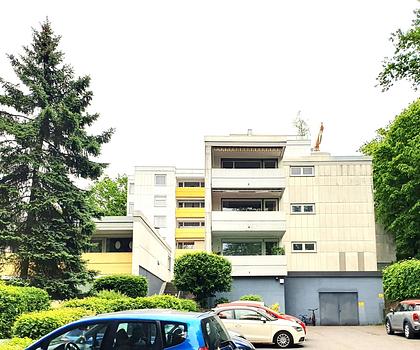 Gepflegte Eigentumswohnung mit Balkon und Tiefgaragenstellplatz in Coburg - Pilgramsroth