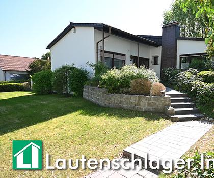 Wohnen auf einer Ebene!
Repräsentativer Bungalow
in Neumarkt - Pölling