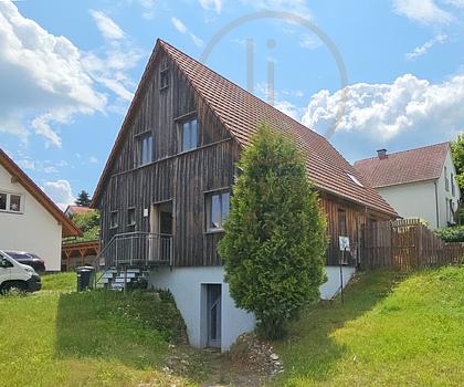 Ungewöhnliches, charmantes Einfamilienhaus in ökologischer Bauweise!