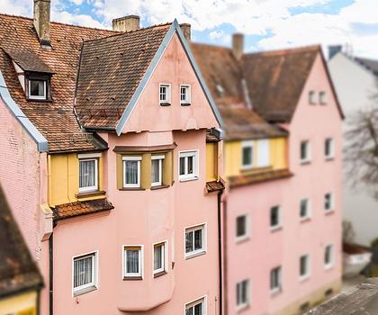Mehrfamilienhaus mit 4-Wohneinheiten in Mögeldorf mit großem Entwicklungspotenzial