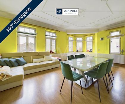 Stilvoller Altbau mit zwei Balkonen