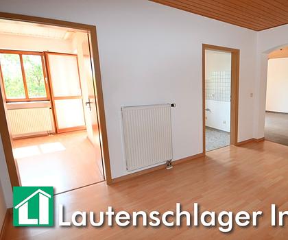 Sofort zu haben! Großzügige 3-Zimmer-Wohnung mit Tiefgaragenstellplatz in Neumarkt-Woffenbach