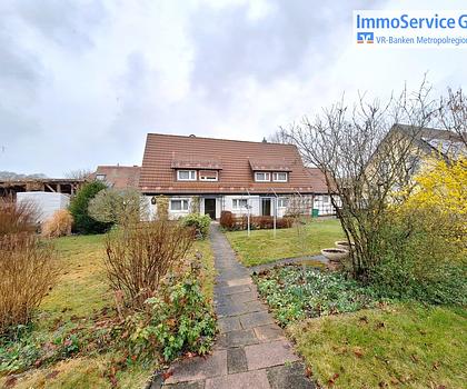 Einfamilienhaus mit Potenzial und großem Grundstück