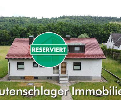 Hier findet die ganze Familie Platz! Zweiparteienhaus auf großem Grundstück in Unterölsbach bei Berg