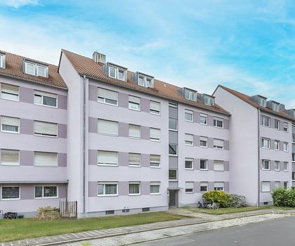 Wohnen im idyllischen Hohe Marter: 2-Zimmer Wohnung mit Tageslichtbad, Einbauküche und Westbalkon